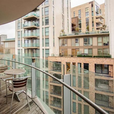 Modern 3 Bedroom Apartment In Paddington Londra Exterior foto